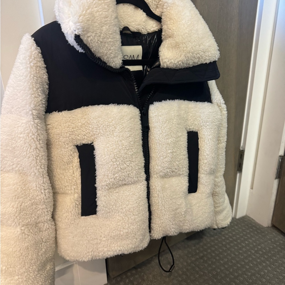 SAM. Women's Black and White Teddy Jacket